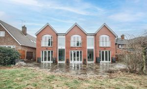 Photo 18- click for photo gallery